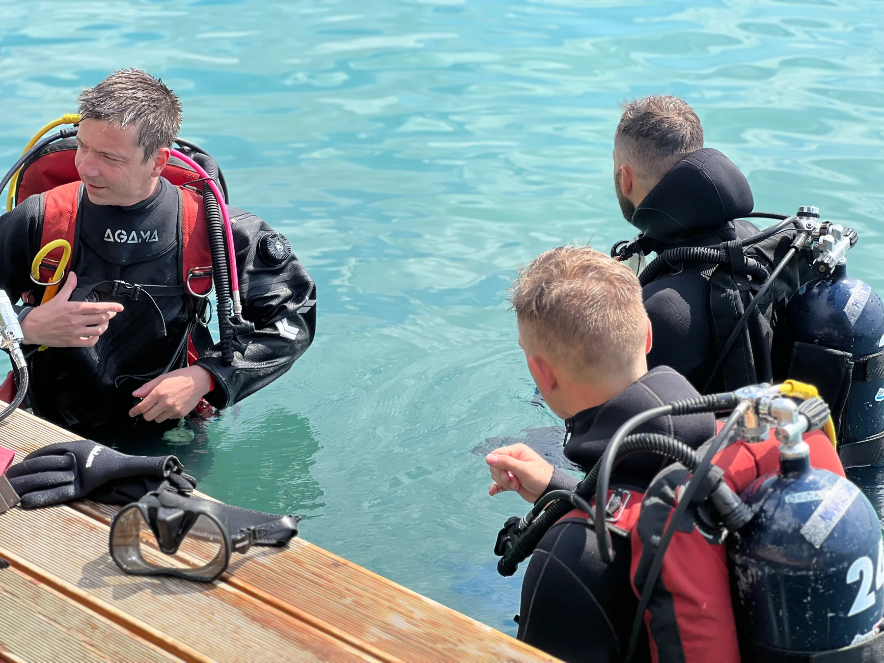 Instructor with students during open water training