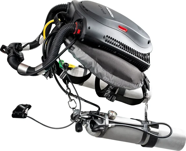 Mares Horizon with harness and cylinder
