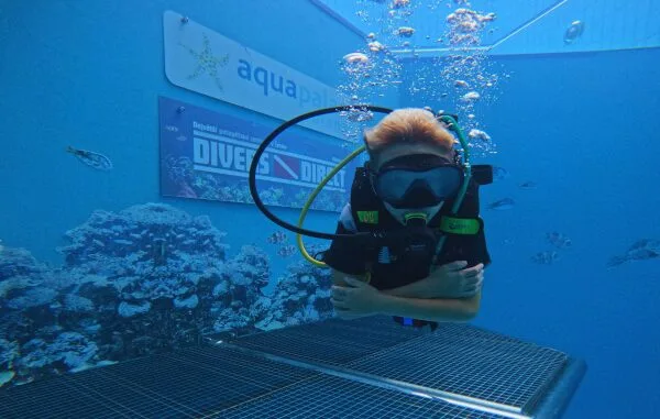 Try scuba diving for children card